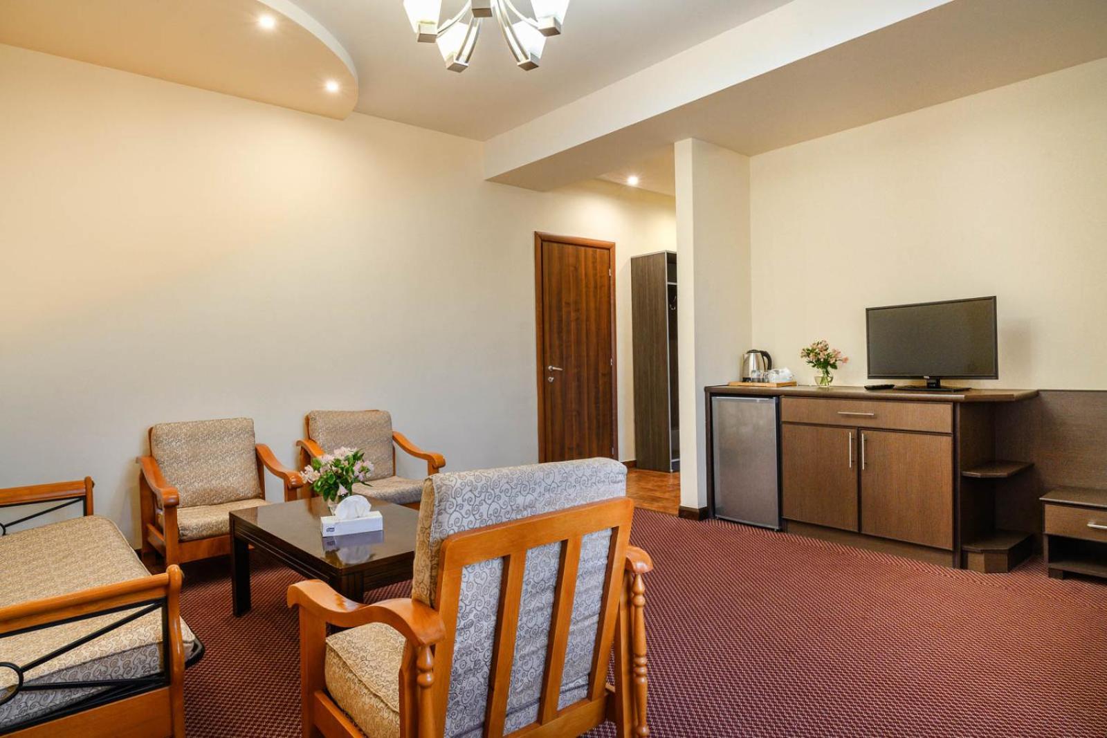 Alpina Resort By Stellar Hotels, ซากาดซอร์ ภายนอก รูปภาพ