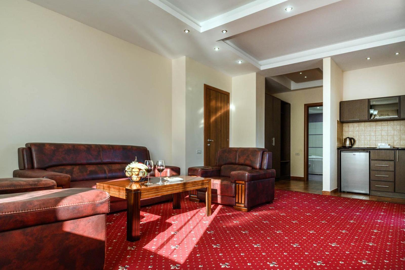 Alpina Resort By Stellar Hotels, ซากาดซอร์ ภายนอก รูปภาพ