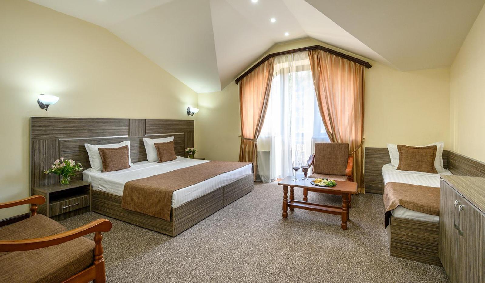 Alpina Resort By Stellar Hotels, ซากาดซอร์ ภายนอก รูปภาพ